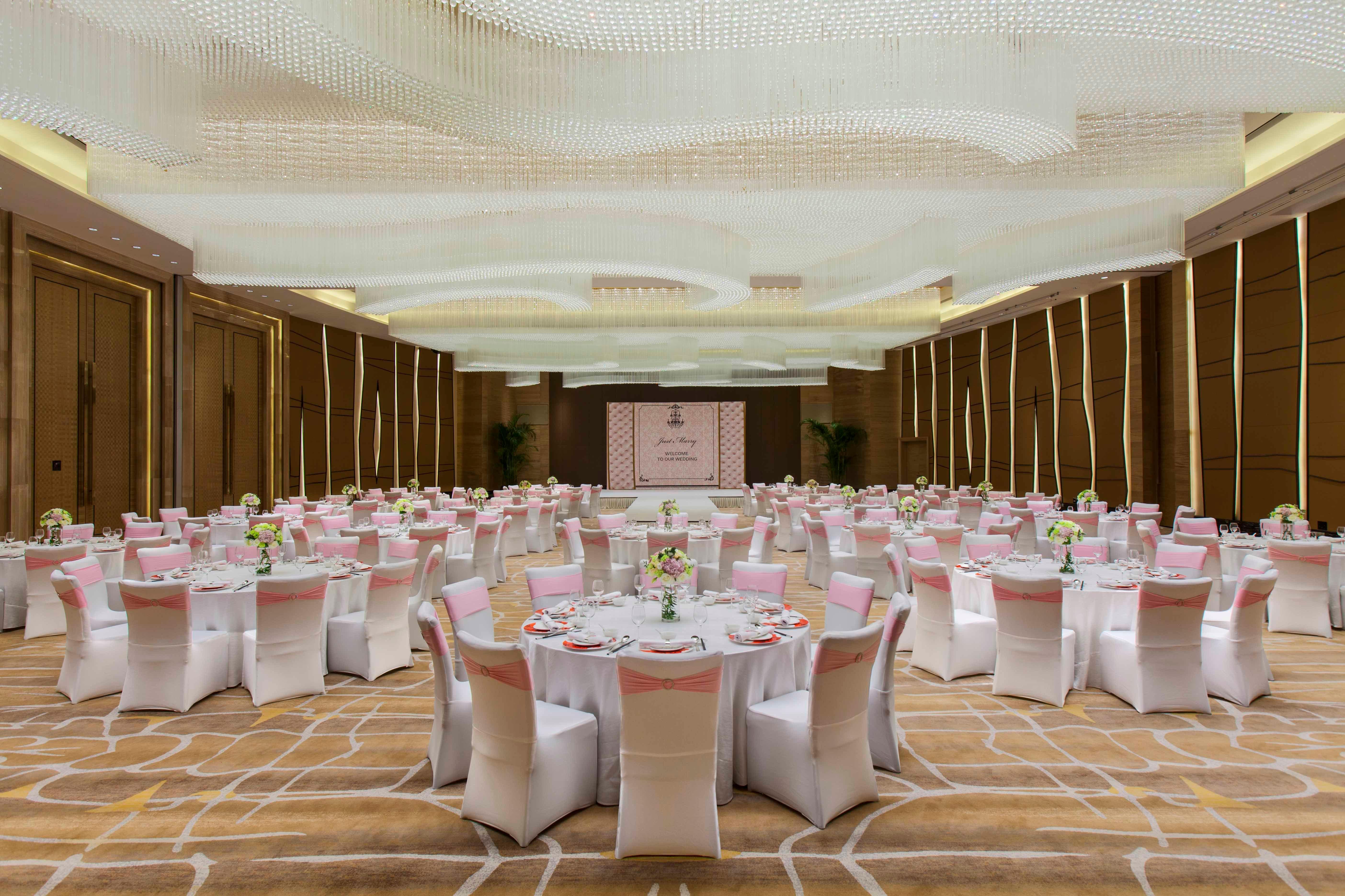 Crowne Plaza Tianjin Meijiangnan By Ihg Экстерьер фото